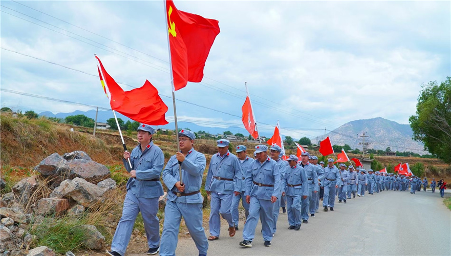 丽江雄古红军村基地