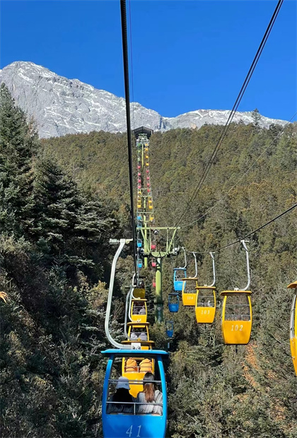 玉龙雪山