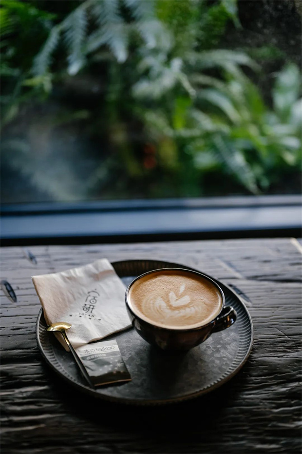 云南旅游,云南旅行社,云南团建公司,云南策划公司,云南会议会展,云南活动执行,丽江旅游,丽江旅行社,丽江团建公司,丽江策划公司,丽江会议会展,丽江活动执行：去丽江古城，喝一杯咖啡。